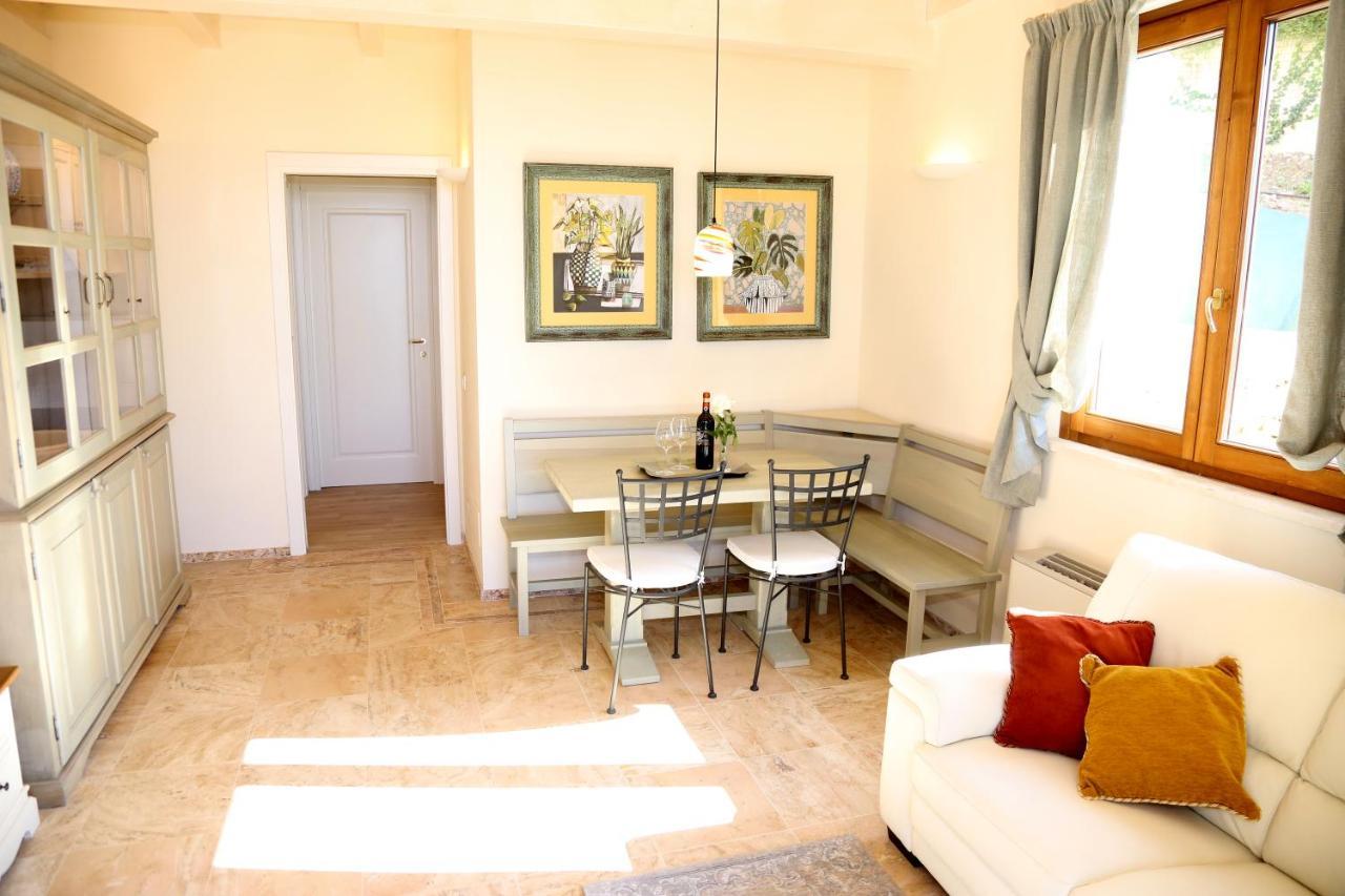 Casa Vacanze Squarcialupi Castellina in Chianti Exterior foto